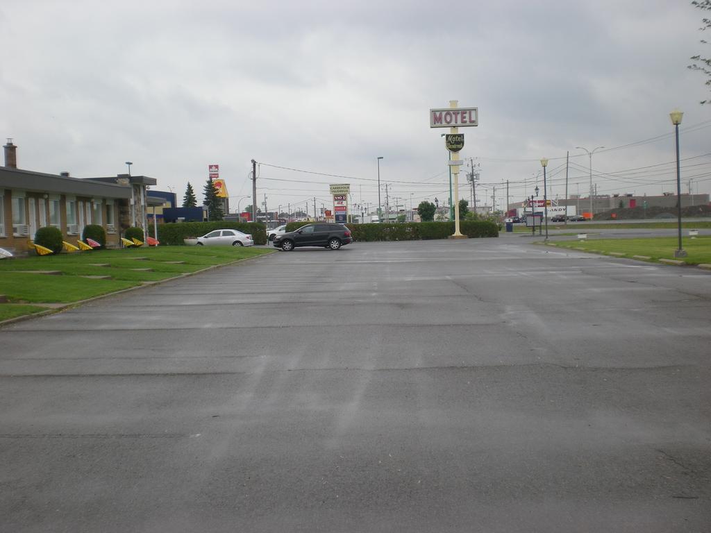 Motel Vaudreuil 외부 사진