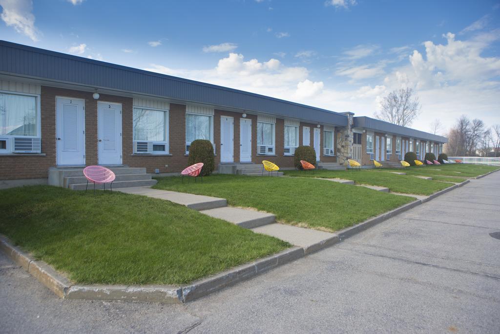 Motel Vaudreuil 외부 사진